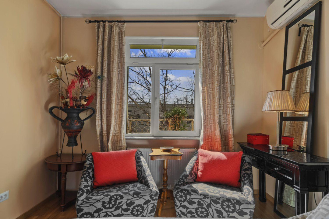 Cozy & Secure 2-Room Apartment – Embassy Area, North Bucharest