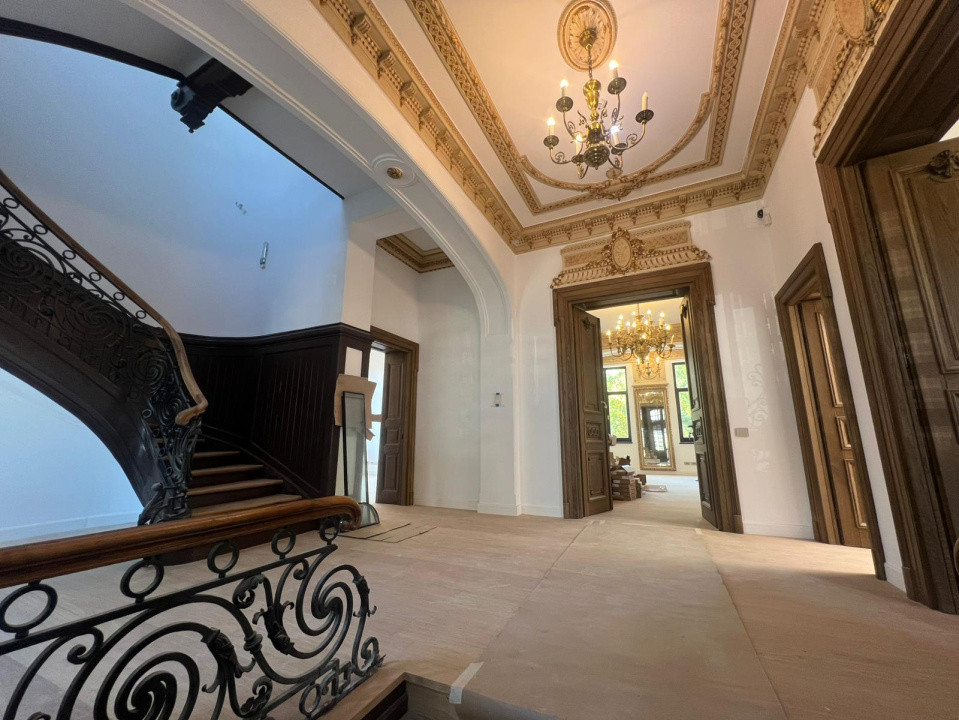 Prestigious Historical Villa for Rent – Embassy District, Central