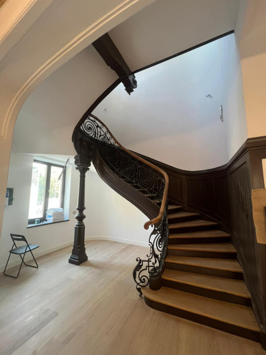 Prestigious Historical Villa for Rent – Embassy District, Central