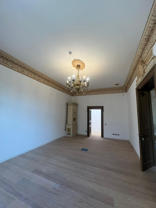 Prestigious Historical Villa for Rent – Embassy District, Central