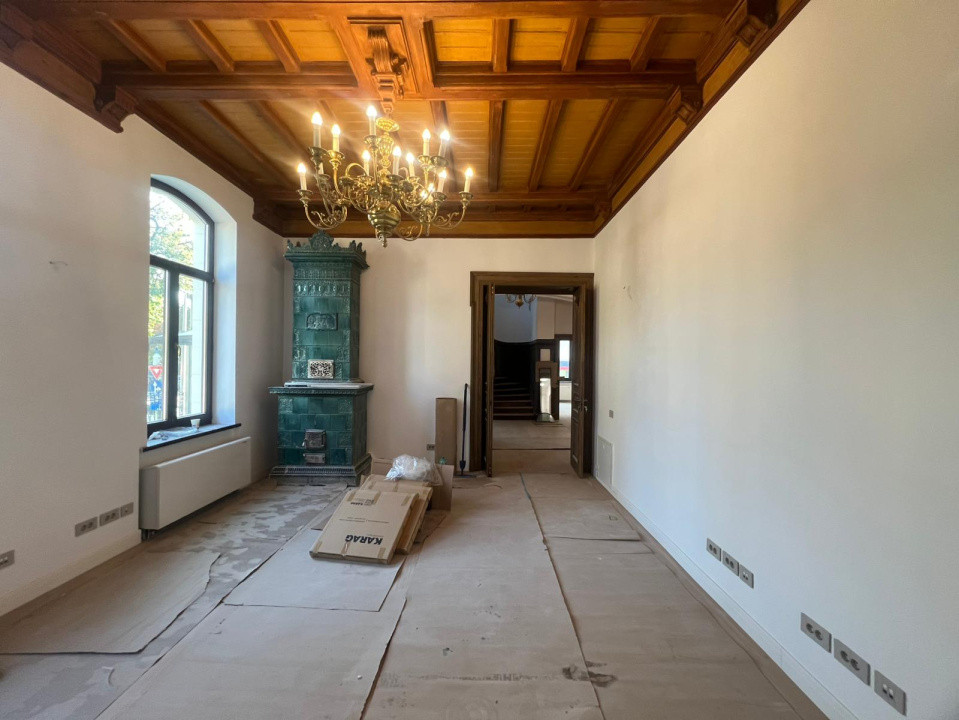 Prestigious Historical Villa for Rent – Embassy District, Central