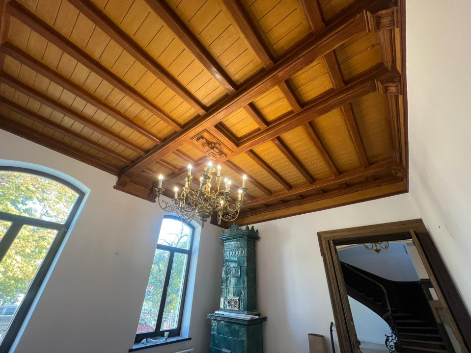 Prestigious Historical Villa for Rent – Embassy District, Central