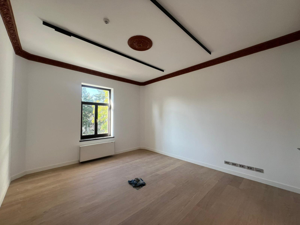 Prestigious Historical Villa for Rent – Embassy District, Central