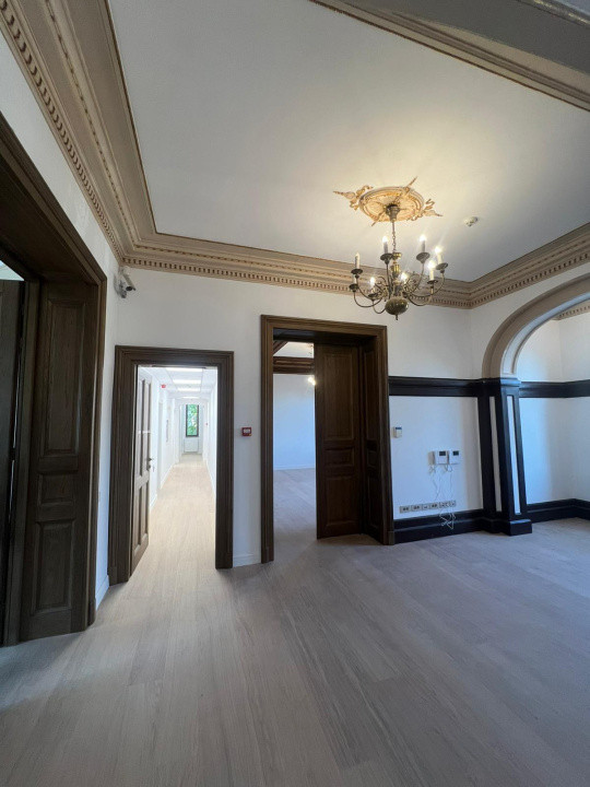 Prestigious Historical Villa for Rent – Embassy District, Central