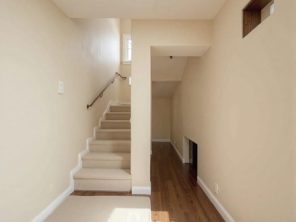 Duplex Valea Voievozilor | Mănăstirea Dealu | Priveliște Panoramică